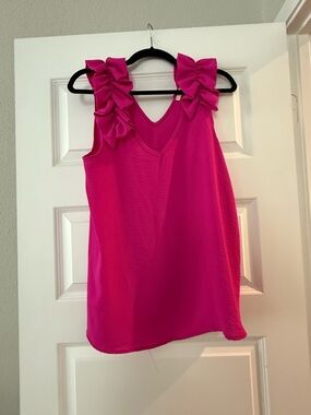 entro Bright Fuchsia Ruffle Strap V-Neck Camisole, Size L